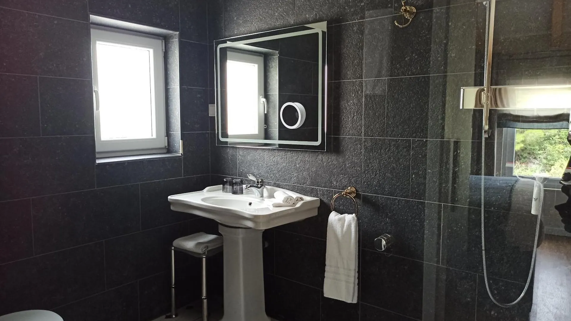 Adriaapart Vip Sukosan Apartment